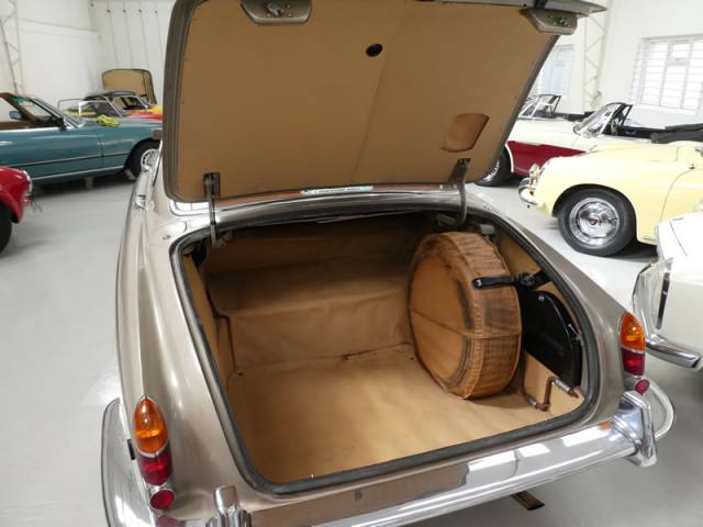 Jaguar Mk X 3.8
