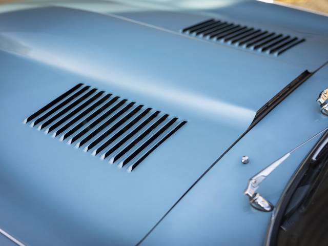 Jaguar E-Type 4.2