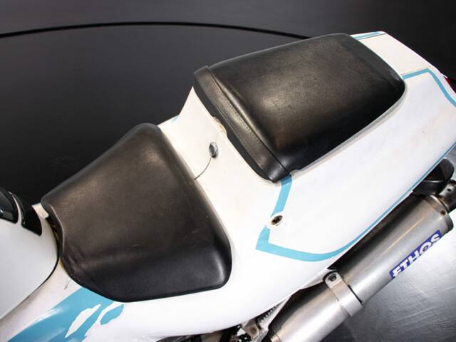 Honda VFR 400 R