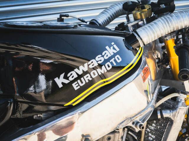 Kawasaki ZX-R 750