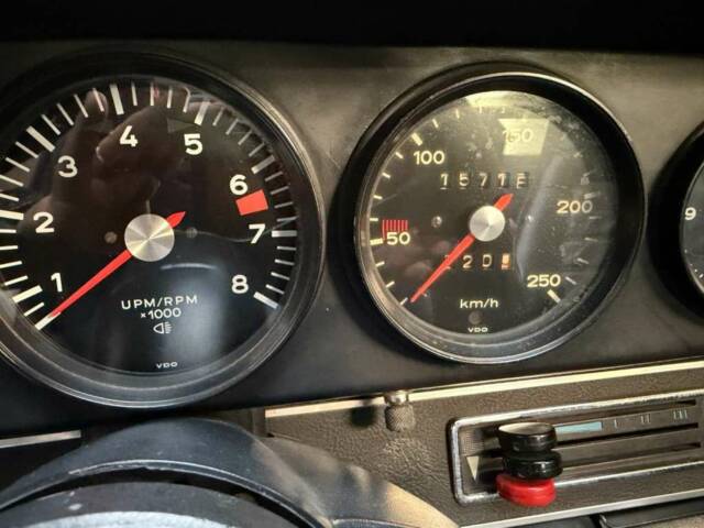 Porsche 911 2.4 S "Oilflap"