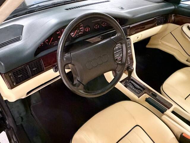 Audi V8 4.2