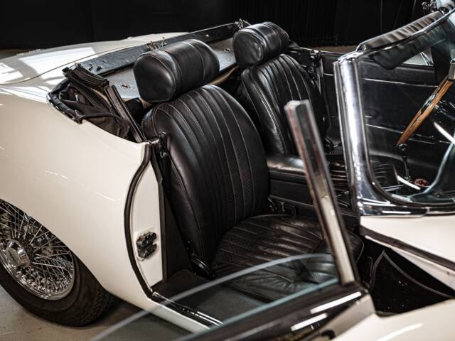 Jaguar E-Type