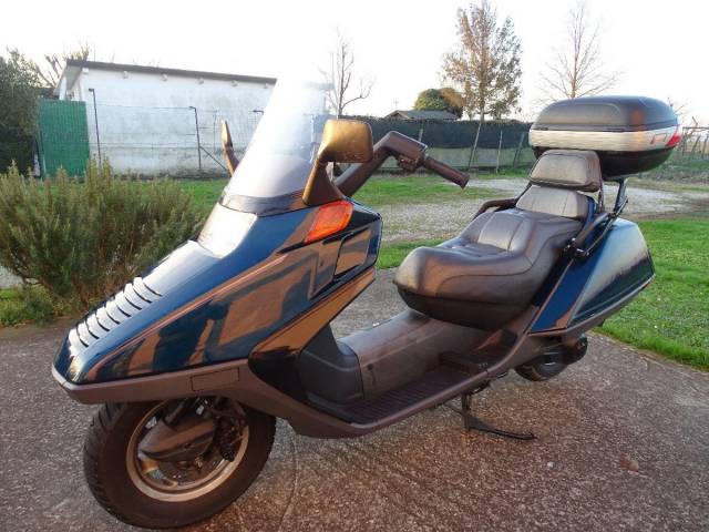 Bild 1/12 von Honda DUMMY (1996)