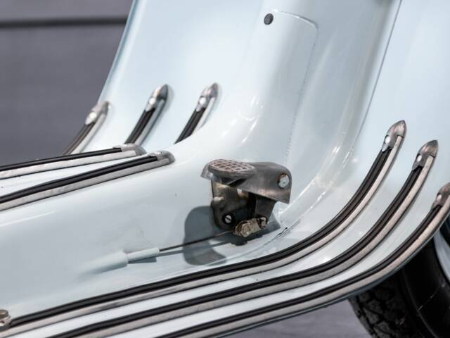 Piaggio Vespa 125