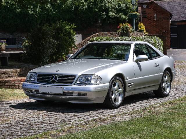 Imagen 1/37 de Mercedes-Benz SL 320 (2000)