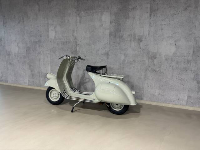 Piaggio Vespa 125