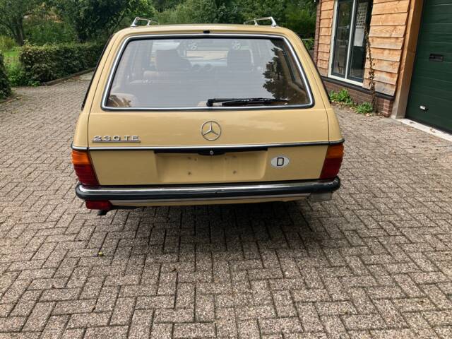 Mercedes-Benz 230 TE