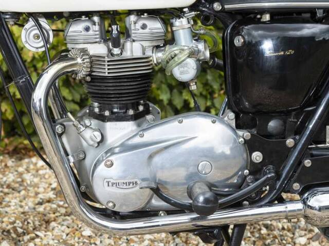 Triumph Bonneville T120TT