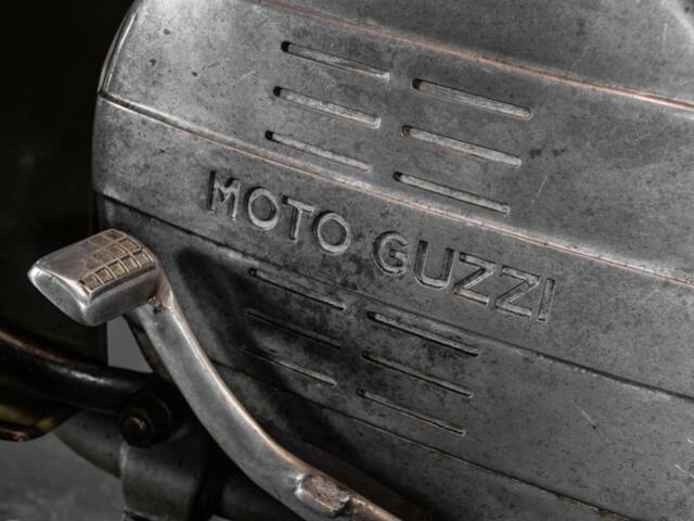 Moto Guzzi Nuovo Falcone Militare