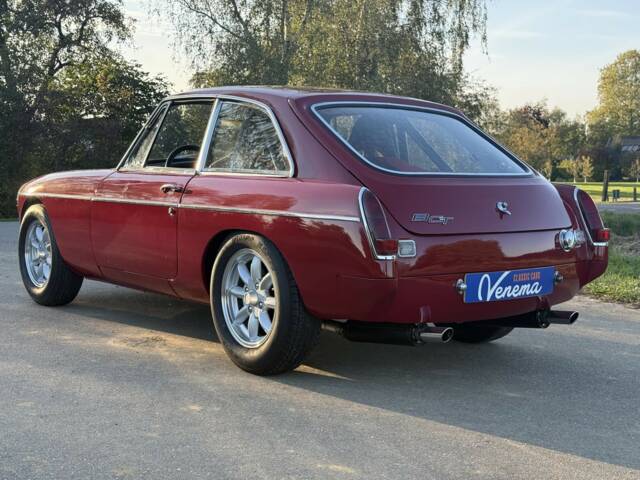 MG MGB GT