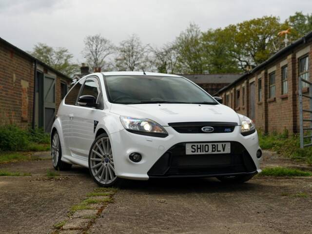 Image 1/22 of Ford Focus RS (2010)