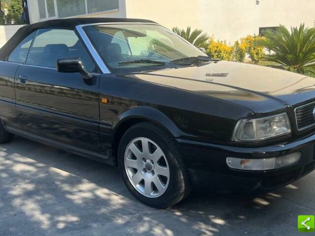Imagen 1/10 de Audi Cabriolet 1.9 TDI (1998)