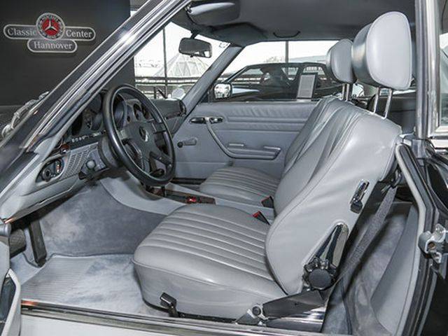 Mercedes-Benz 300 SL