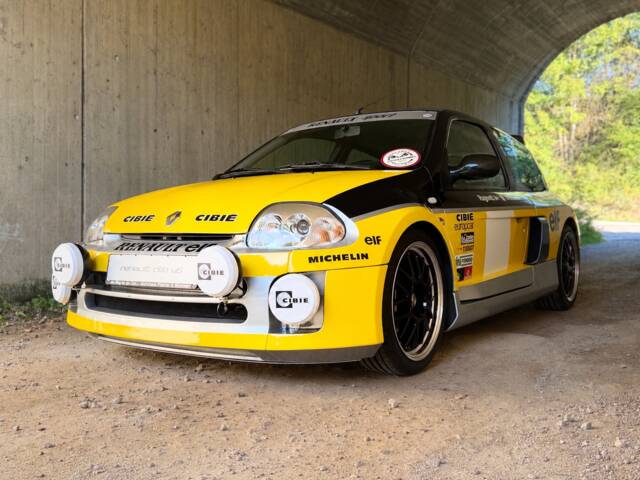 Renault Clio II V6