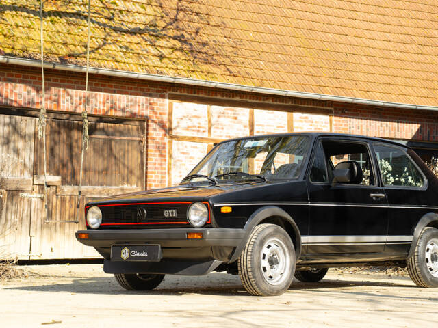 Afbeelding 1/54 van Volkswagen Golf I GTI 1.6 (1980)