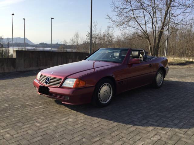 Image 1/32 of Mercedes-Benz 300 SL-24 (1992)