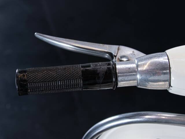 Aermacchi Zeffiro 125