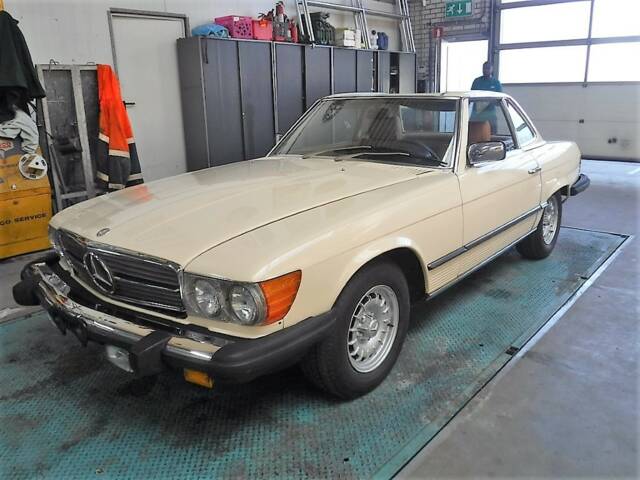 Bild 1/50 von Mercedes-Benz 380 SL (1982)