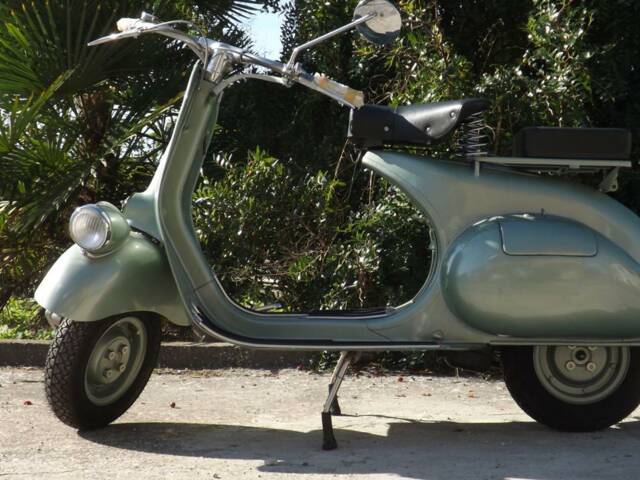 Piaggio Vespa 125