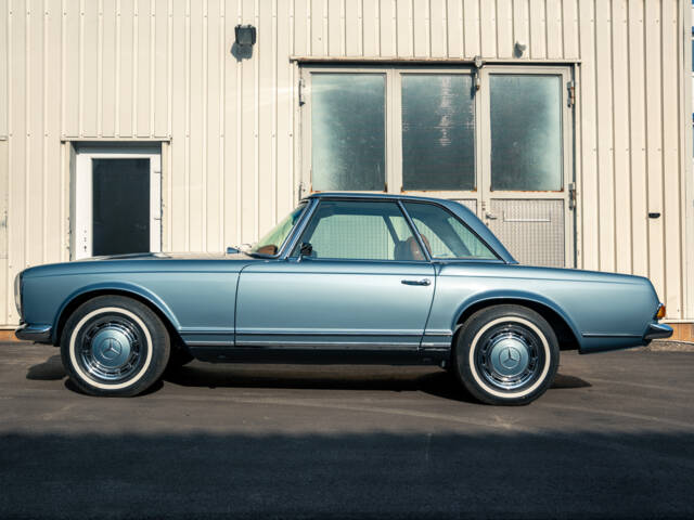Mercedes-Benz 280 SL