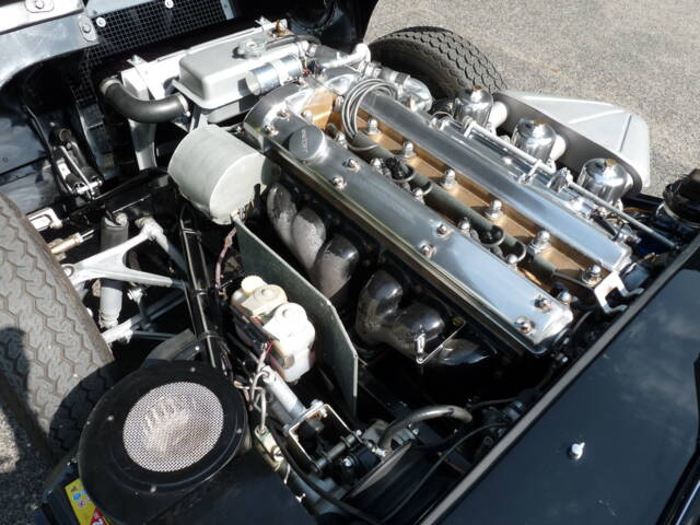 Jaguar E-Type 3.8