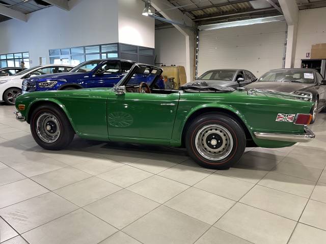 Triumph TR 6 PI