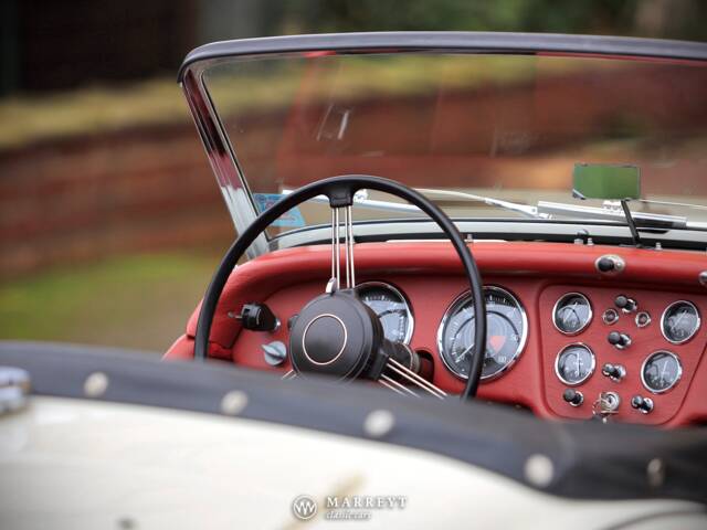 Triumph TR 2