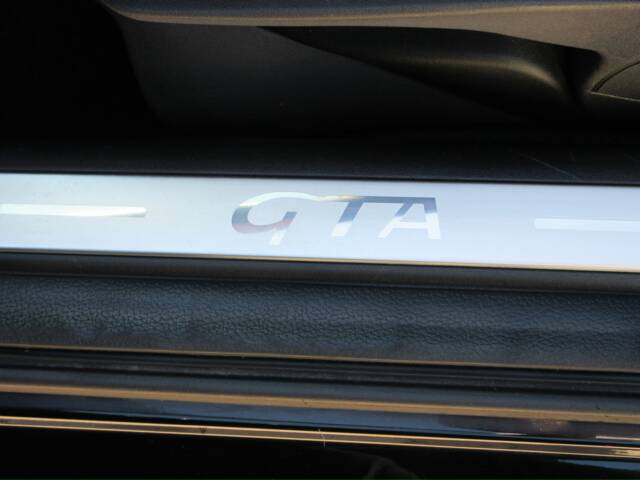 Alfa Romeo 147 3.2 GTA
