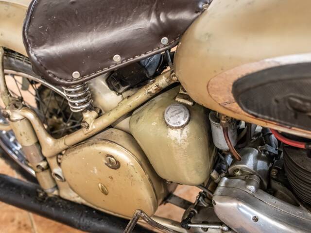 BSA A 10 Golden Flash