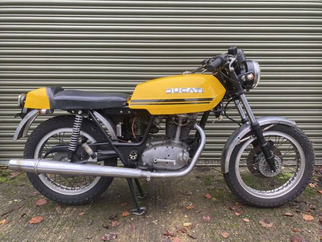Bild 1/33 von Ducati Mototrans DUMMY (1976)