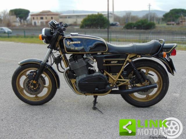 Image 1/9 of Laverda DUMMY (1979)