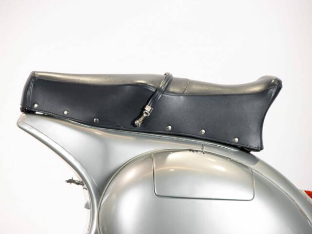 Piaggio Vespa 150 GS