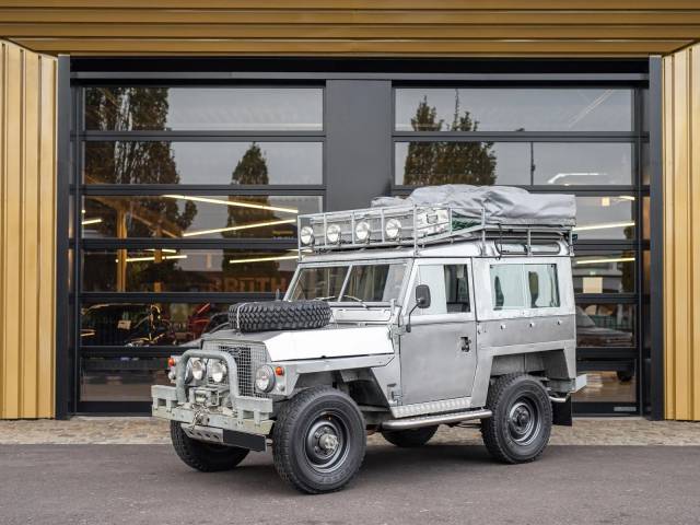 Bild 1/8 von Land Rover 88 Lightweight (1972)