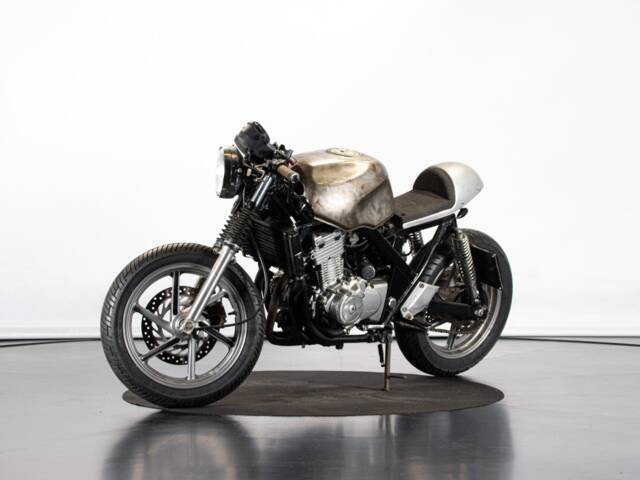 Honda CB 500E