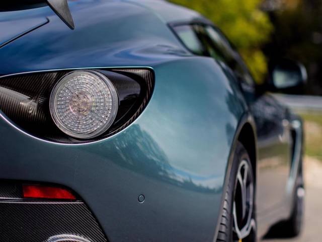 Aston Martin V12 Zagato