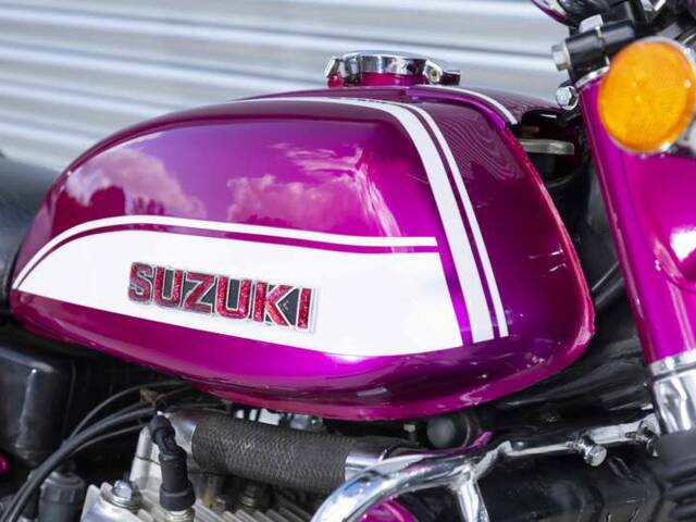 Suzuki GT 750