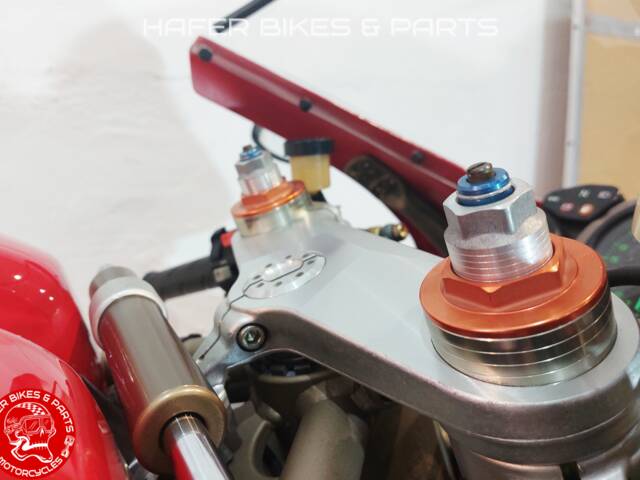 Ducati 916