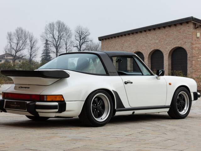 Porsche 911 Carrera 3.2 (WTL)