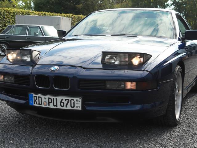 BMW 850i