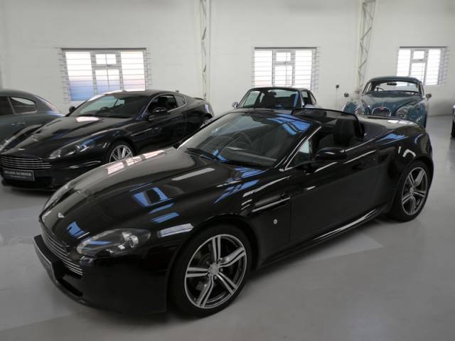 Aston Martin V8 Vantage