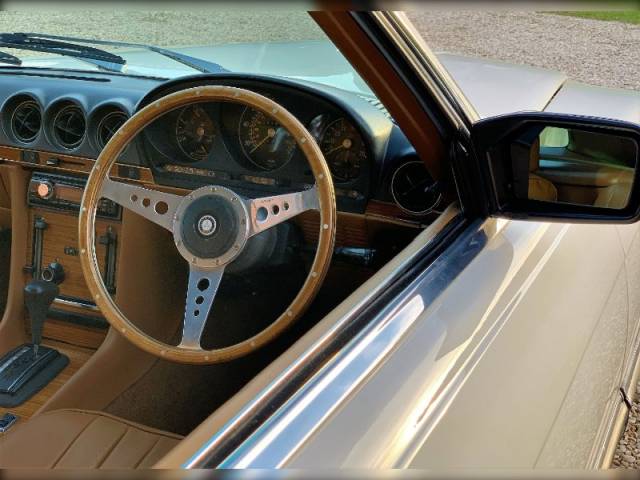 Mercedes-Benz 500 SL