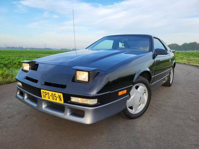 Image 1/7 de Chrysler GS Turbo II Shelby (1989)