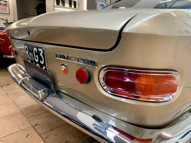 FIAT 2300 Coupe