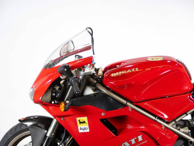 Ducati 916