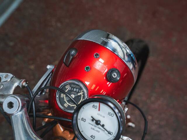 Ducati 175 Sport