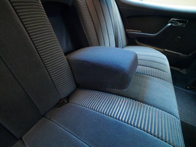 Mercedes-Benz 450 SEL 6,9