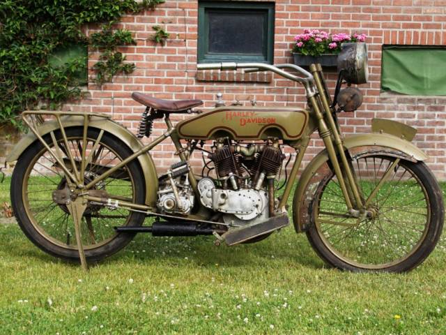 Immagine 1/34 di Harley-Davidson DUMMY (1921)