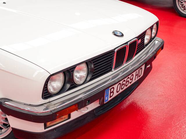 BMW 325i