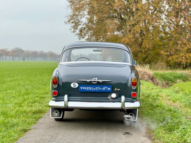 Volvo P 121